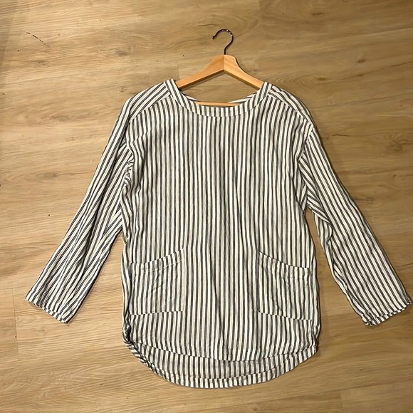 Linen blend stripped tunic blouse - Ecote brand from Urban Outfitters - Picture 1 of 3